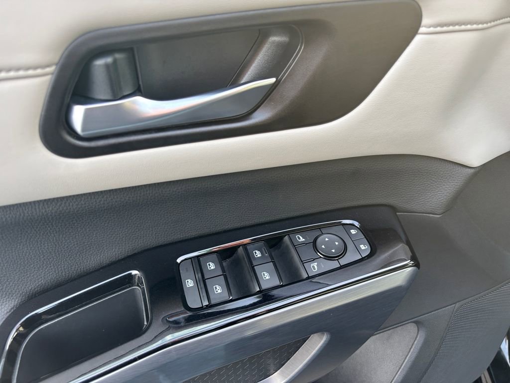 Used 2022 Nissan Pathfinder SL w/ SL Premium Package AWD/4WD image 23