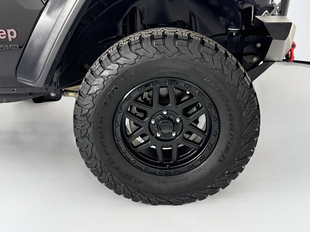 Used 2021 Jeep Wrangler Unlimited Rubicon AWD/4WD image 32