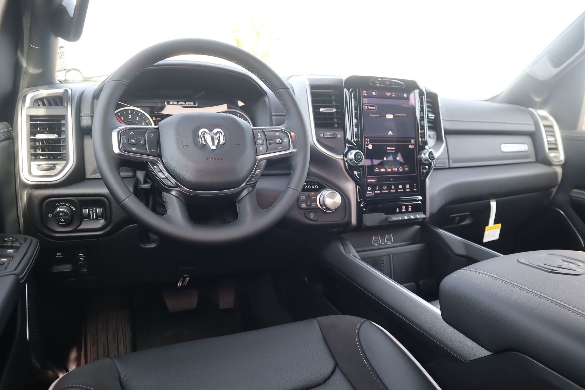 New 2026 RAM 1500 Laramie AWD/4WD image 2