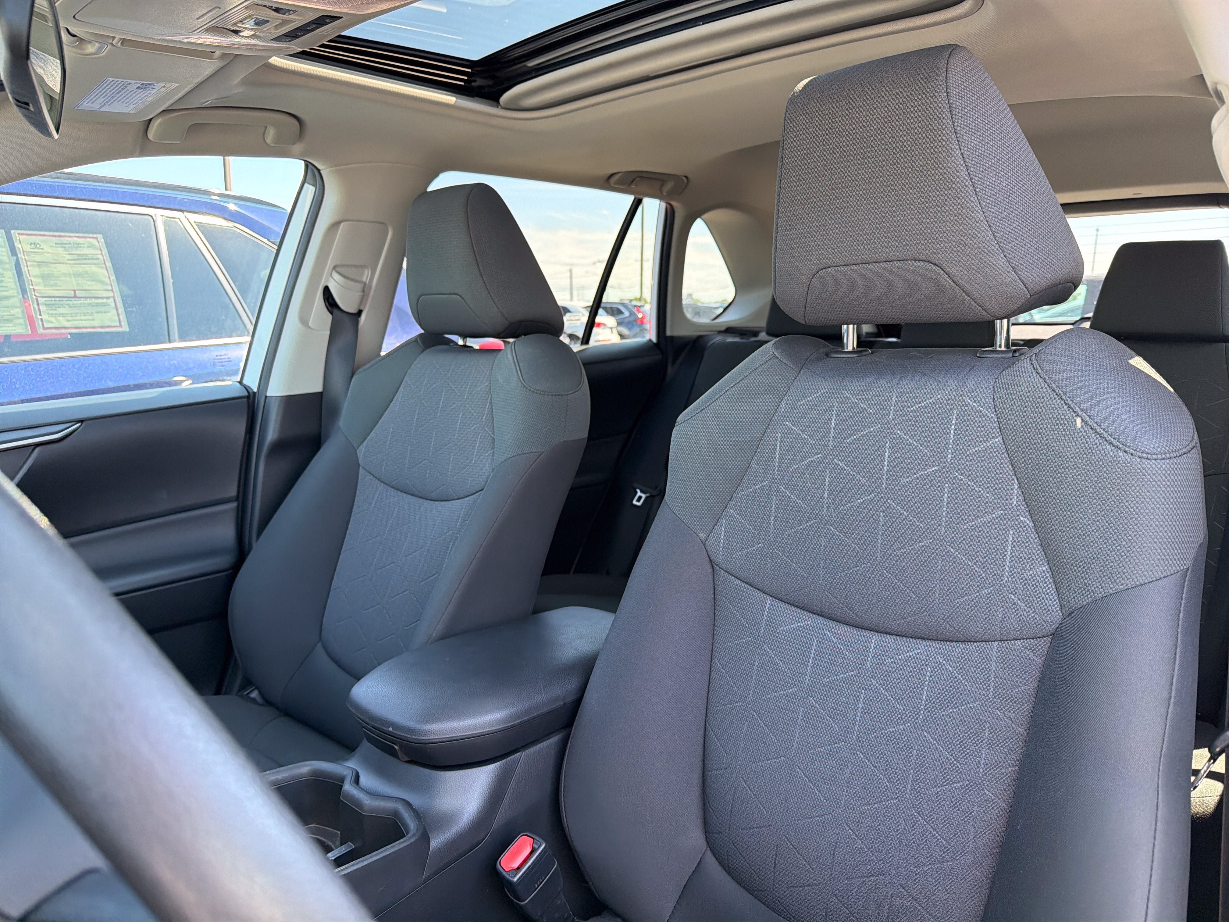 Used 2023 Toyota RAV4 XLE w/ Convenience Package AWD/4WD image 10