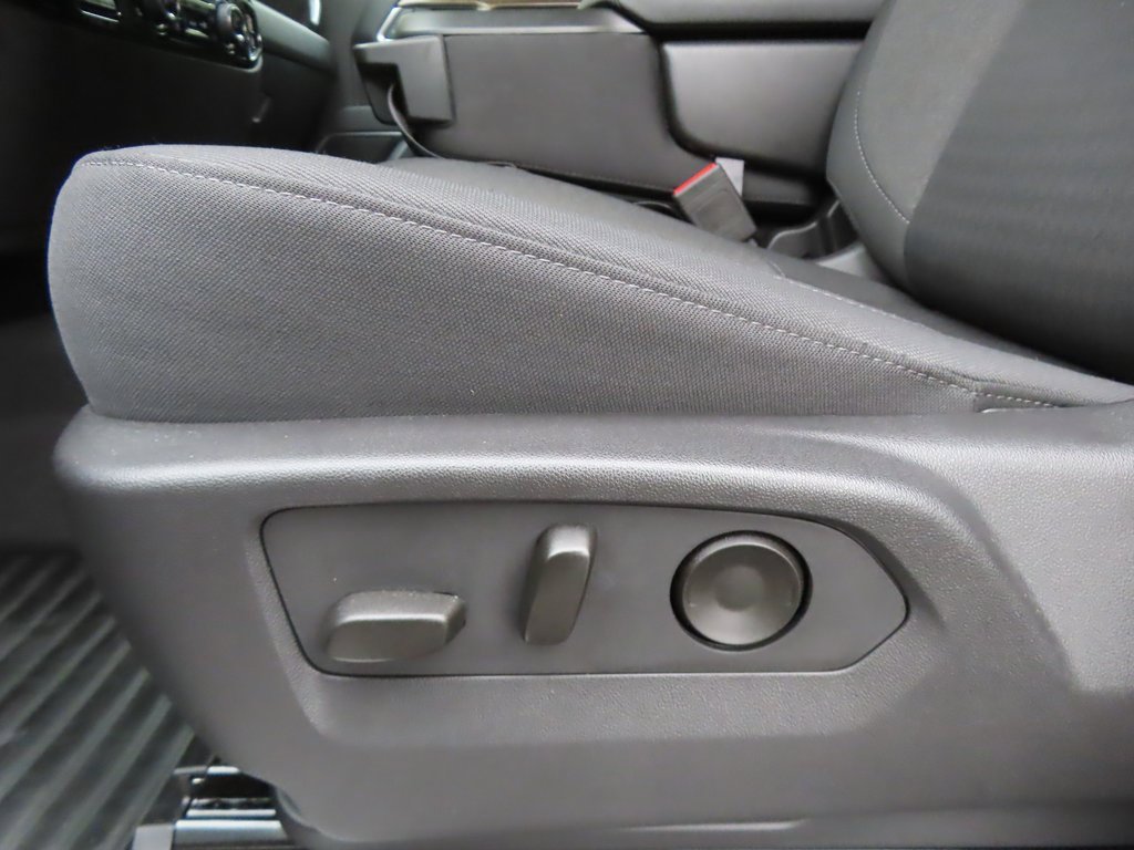 Certified 2025 Chevrolet Silverado 1500 LT image 6