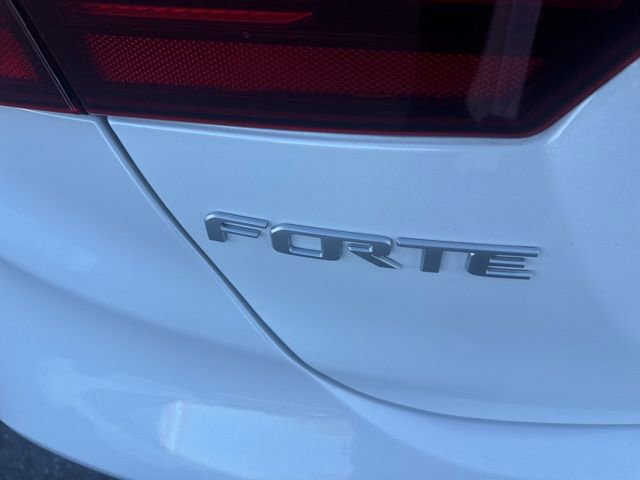 Used 2023 Kia Forte GT-Line w/ GT-Line Premium Package image 30