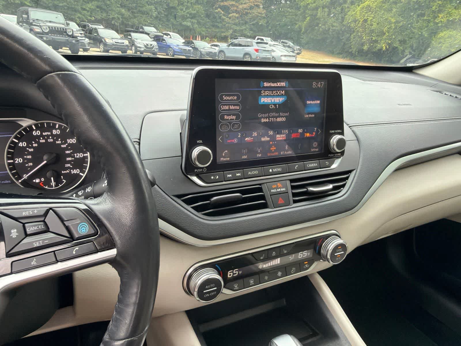 Used 2019 Nissan Altima 2.5 SV AWD/4WD image 23