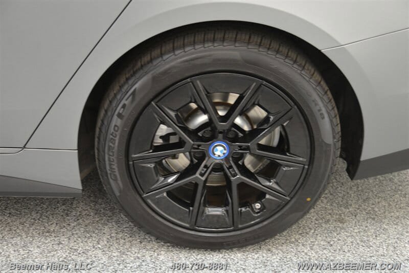 Used 2023 BMW i4 eDrive35 w/ Premium Package RWD image 49