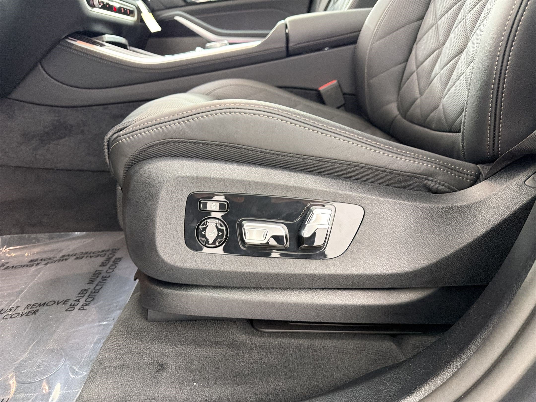New 2026 BMW X5 sDrive40i w/ M Sport Package RWD image 14
