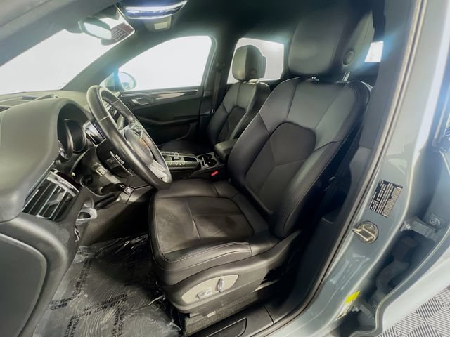 Used 2019 Porsche Macan AWD/4WD image 10