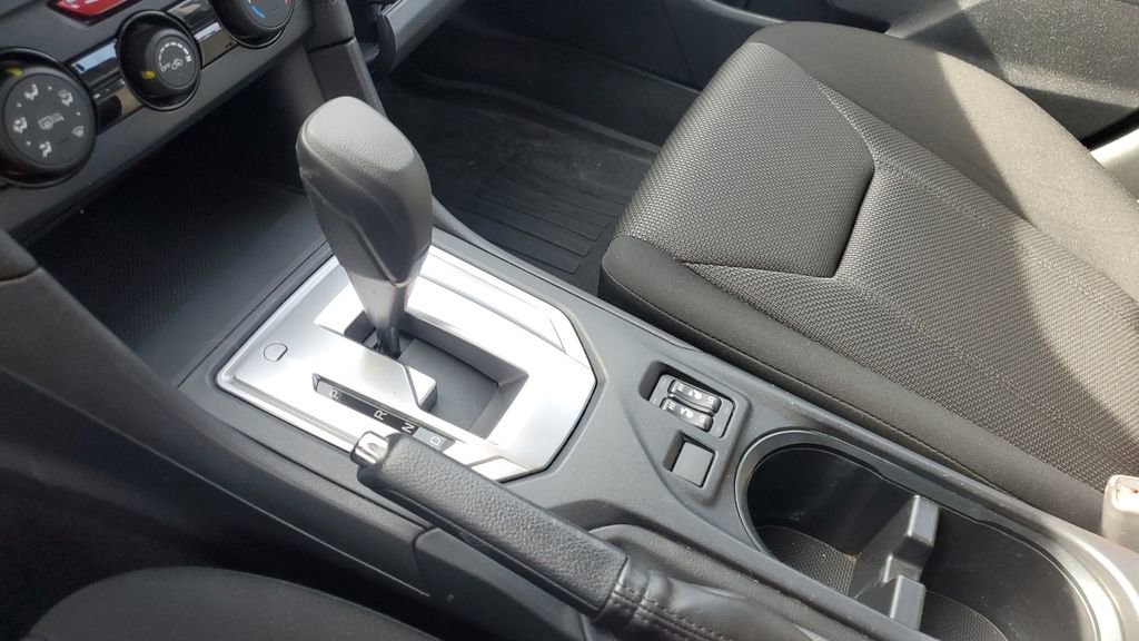 Used 2019 Subaru Impreza 2.0i Premium image 20