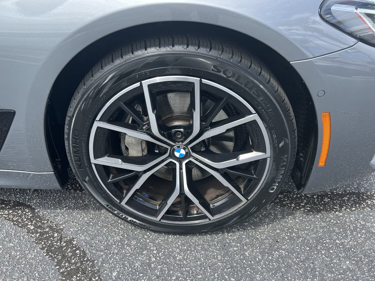 Used 2023 BMW 540i w/ M Sport Package RWD image 13
