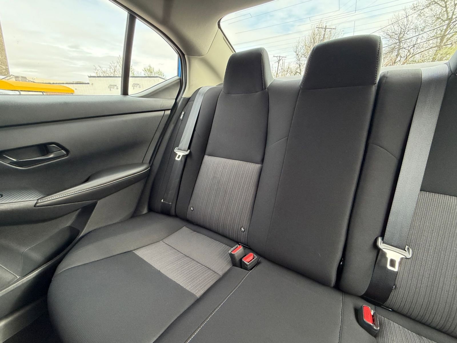 Used 2025 Nissan Sentra SV image 36