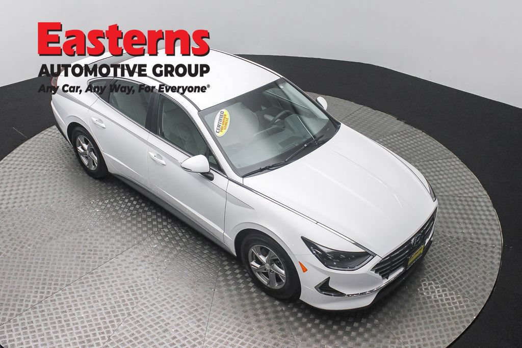 Used 2023 Hyundai Sonata SE FWD image 3