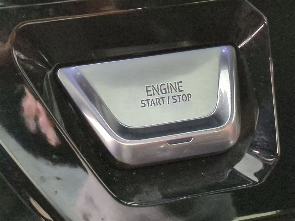 Certified 2024 GMC Sierra 1500 Denali Ultimate image 17