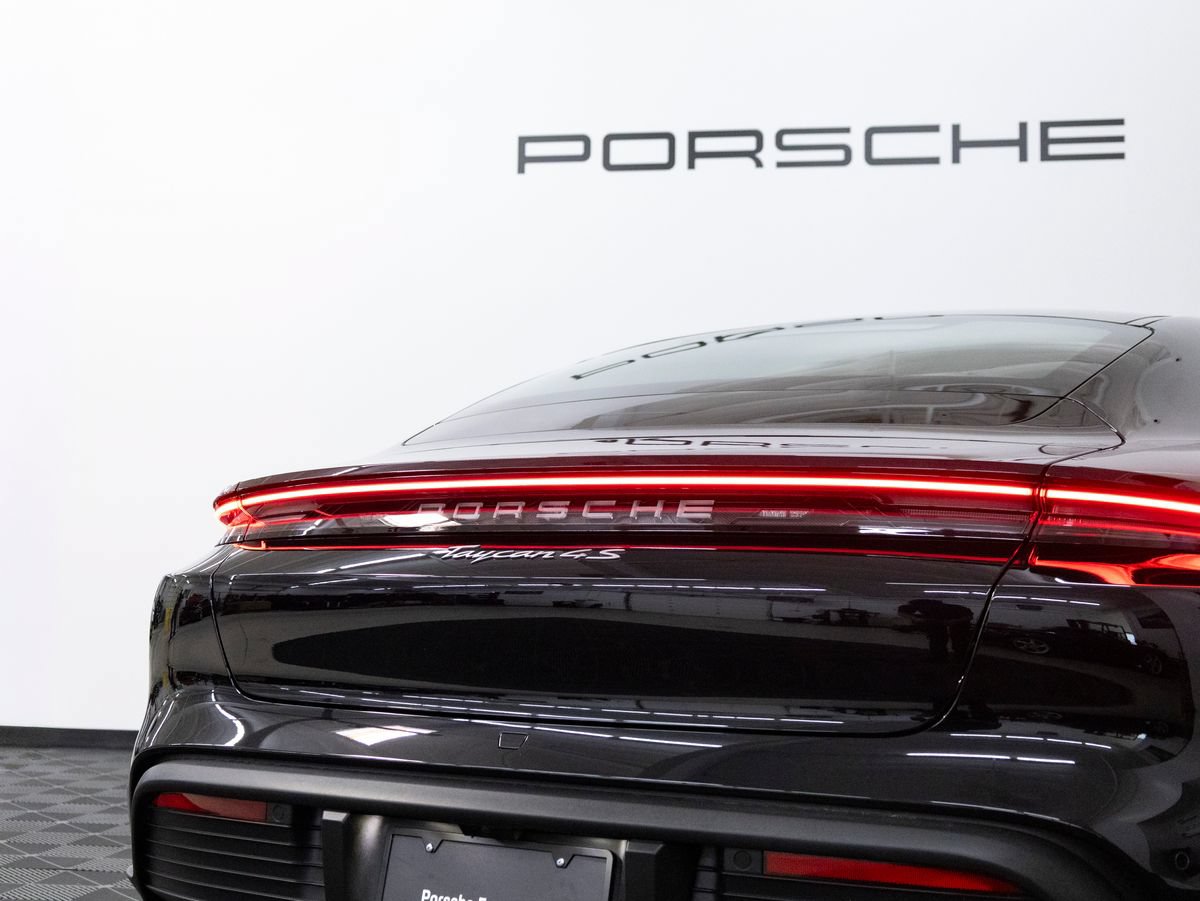 New 2026 Porsche Taycan 4S AWD/4WD image 15