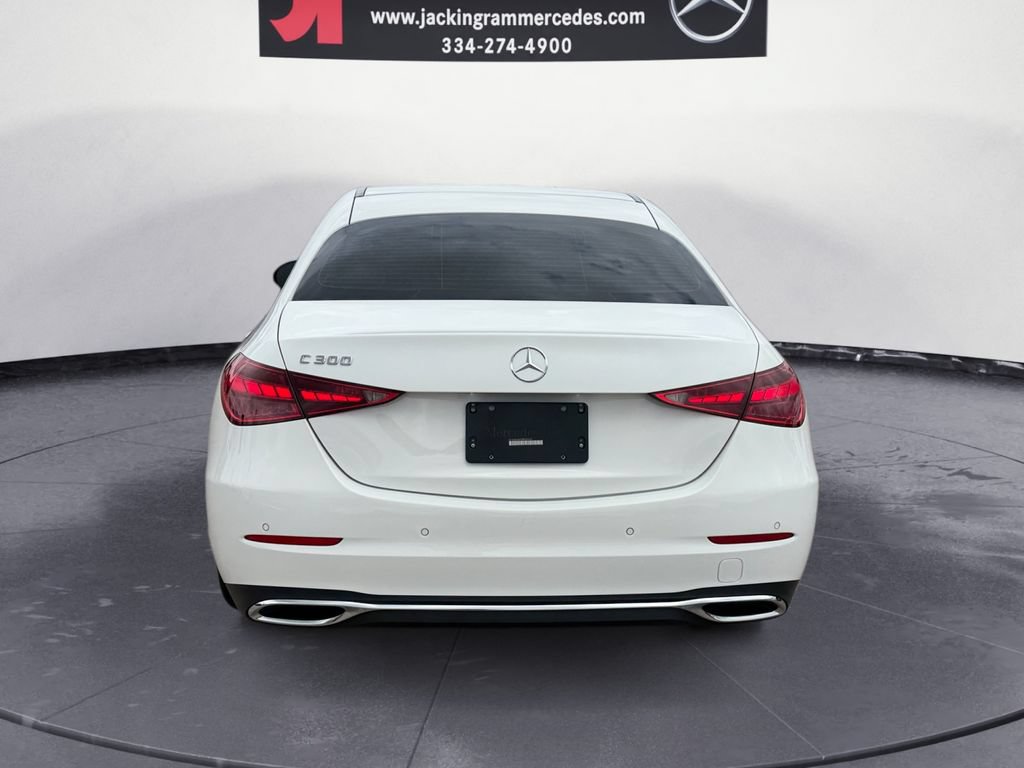 Used 2022 Mercedes-Benz C 300 Sedan image 4