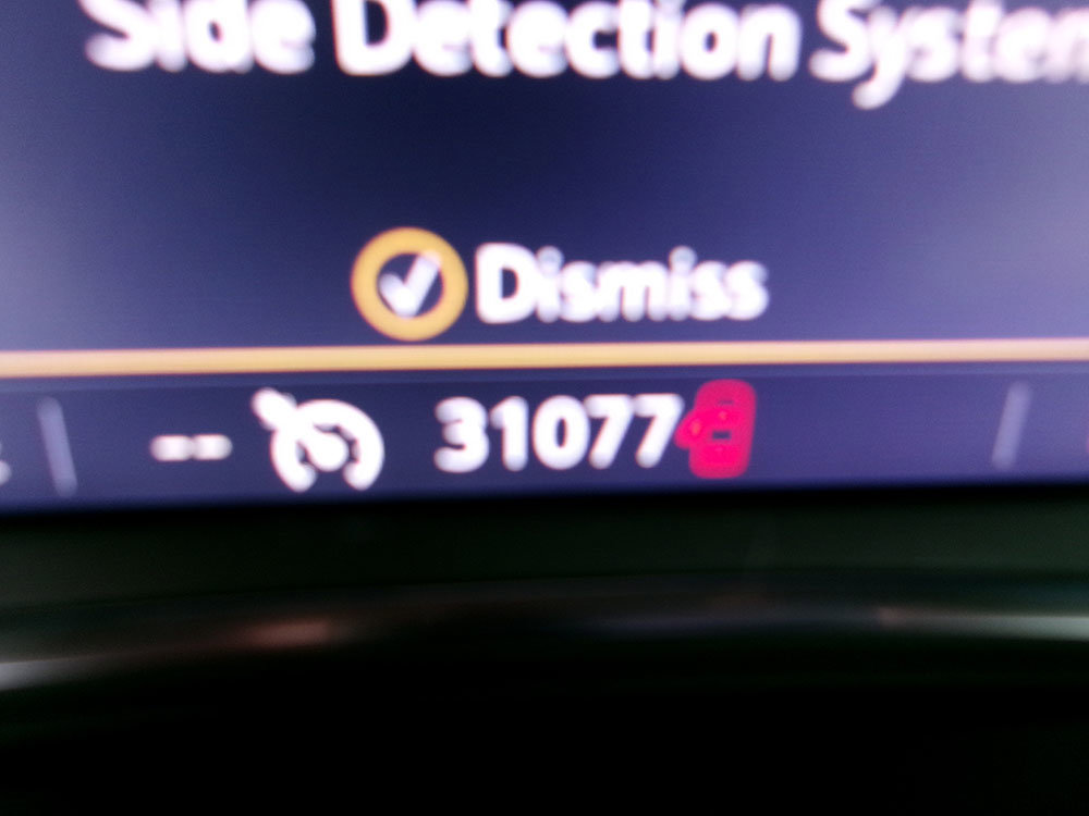 Used 2022 Chevrolet Traverse LT w/ LPO, Floor Liner Package image 21