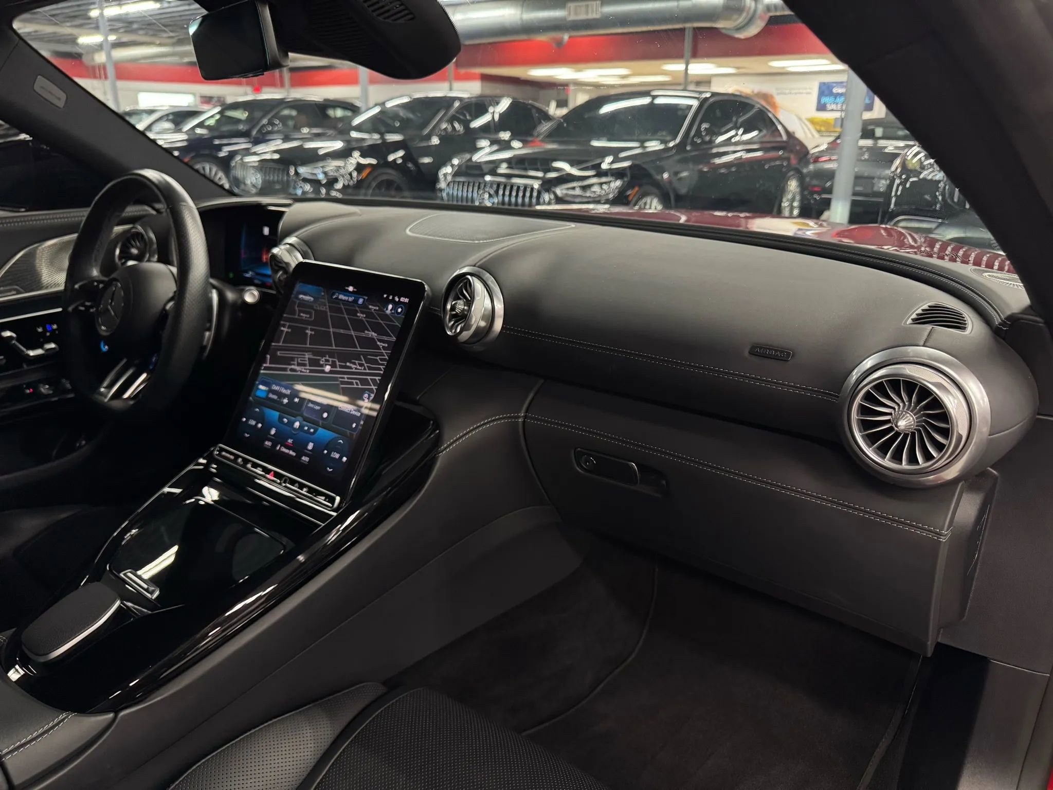 Used 2022 Mercedes-Benz SL 63 AMG 4MATIC image 27