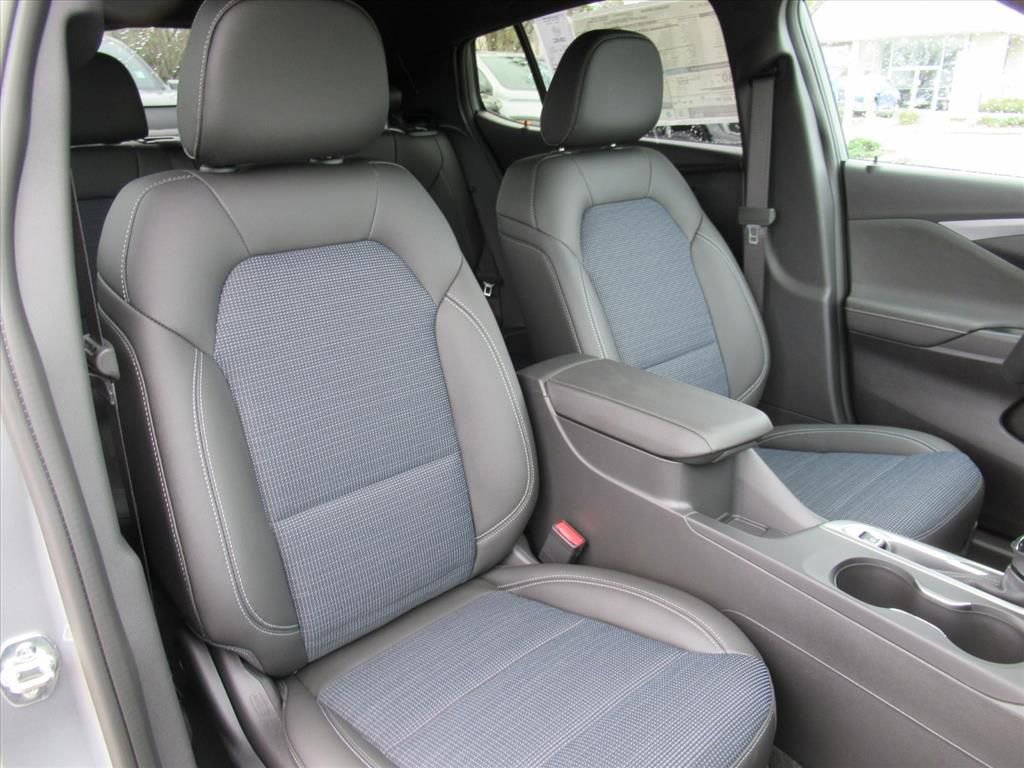 New 2026 Buick Envista Preferred w/ Convenience I Package FWD image 9