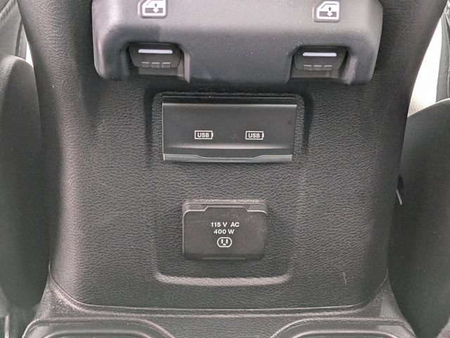 Used 2023 Jeep Gladiator Overland AWD/4WD image 15