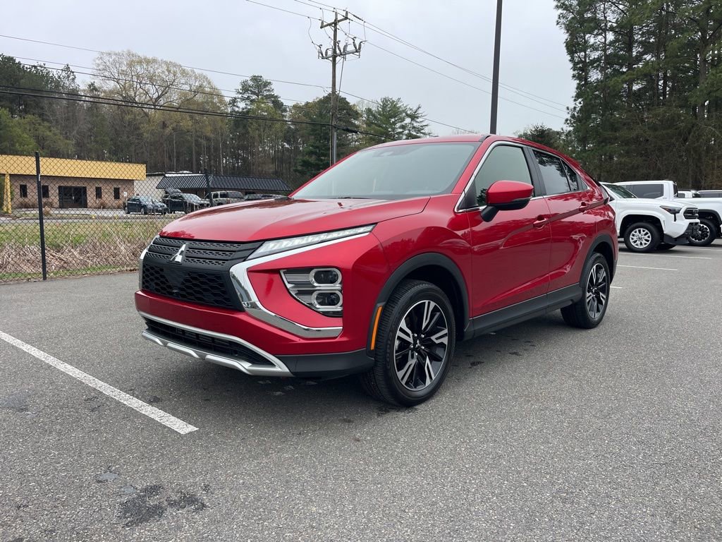 Used 2025 Mitsubishi Eclipse Cross SE AWD/4WD image 2