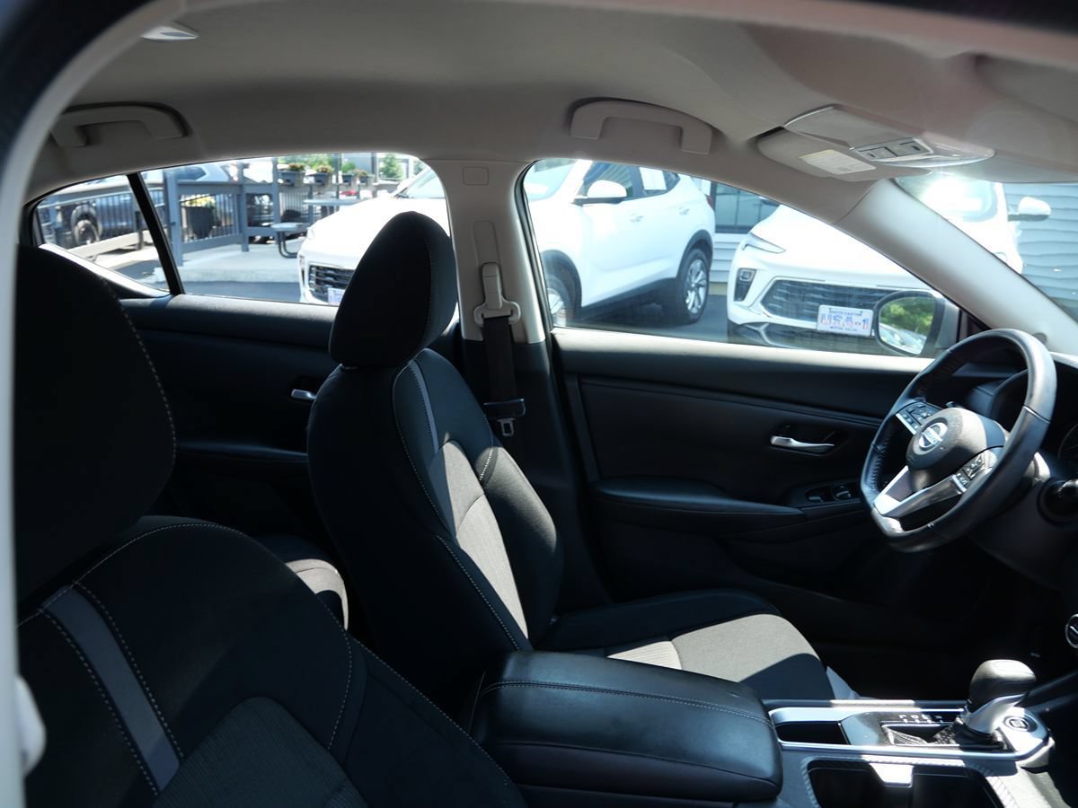 Used 2020 Nissan Sentra SV FWD image 27