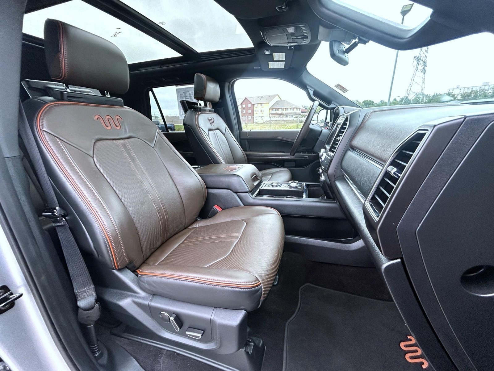 Used 2021 Ford Expedition Max King Ranch AWD/4WD image 16