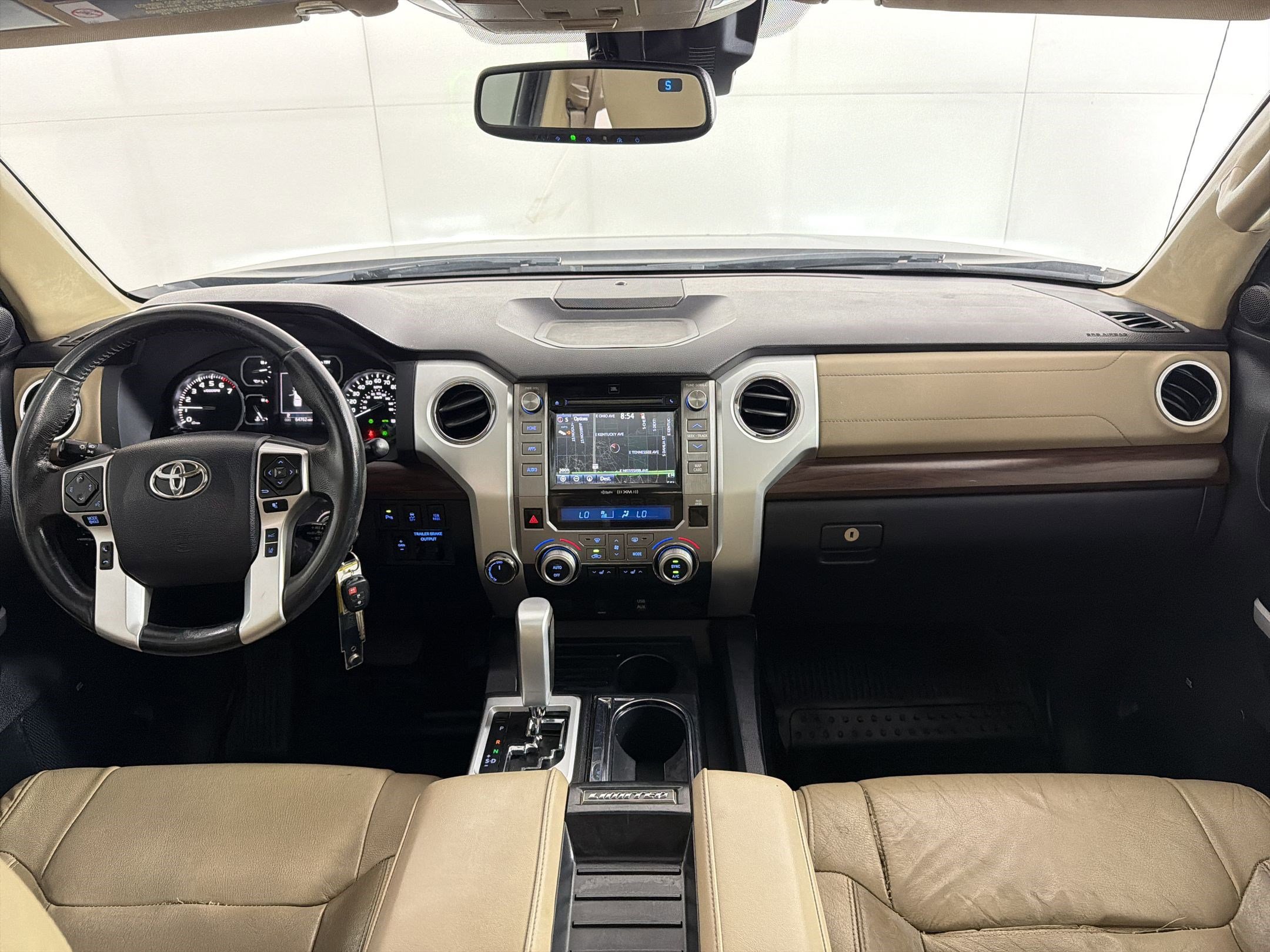Used 2018 Toyota Tundra Limited w/ Limited Premium Package AWD/4WD image 17