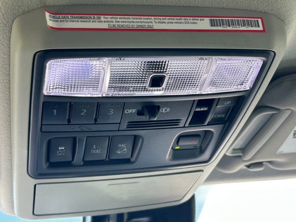 Used 2023 Toyota 4Runner Limited image 19