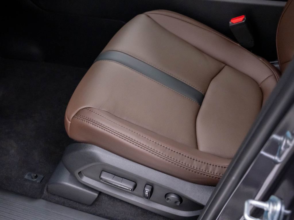 New 2026 Honda Pilot Touring image 15