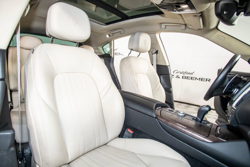 Used 2017 Maserati Levante S image 19