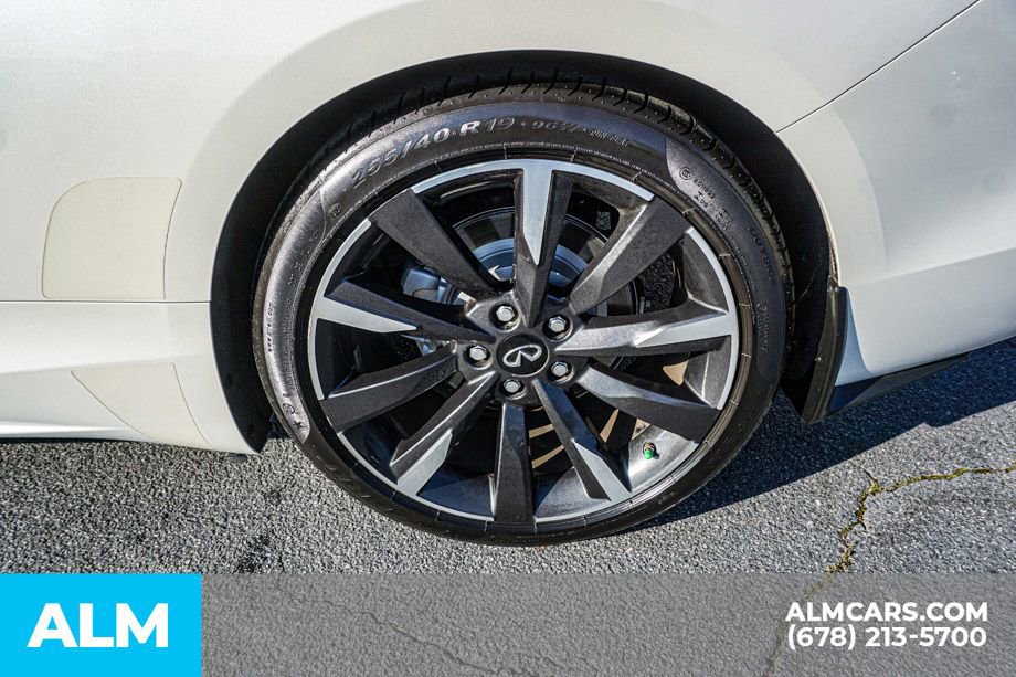 Used 2022 INFINITI Q60 3.0t Luxe w/ Essential Package RWD image 17