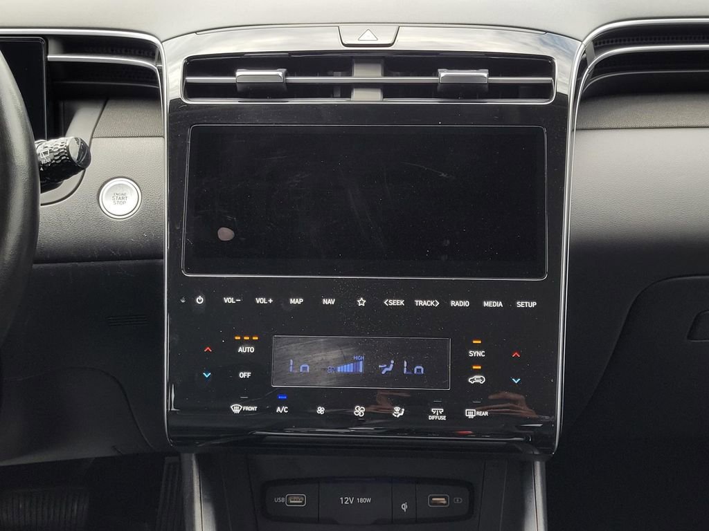 Used 2023 Hyundai Tucson Limited image 18
