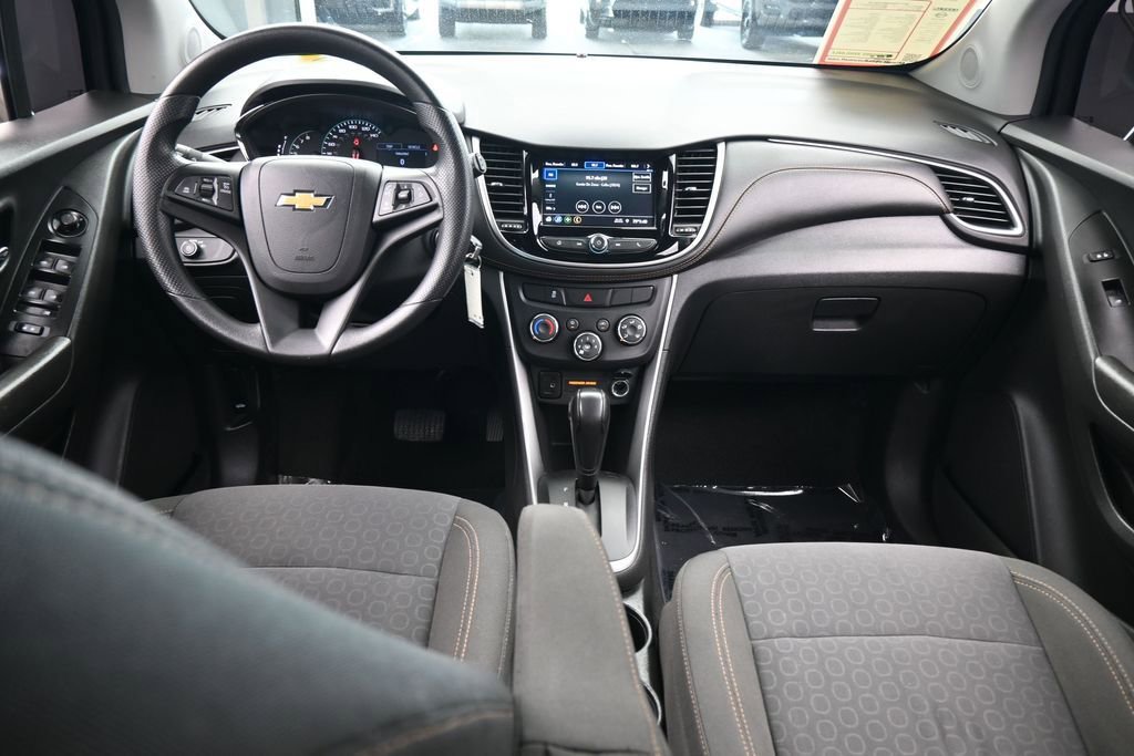 Used 2021 Chevrolet Trax LS w/ Tint and Cruise Package FWD image 36