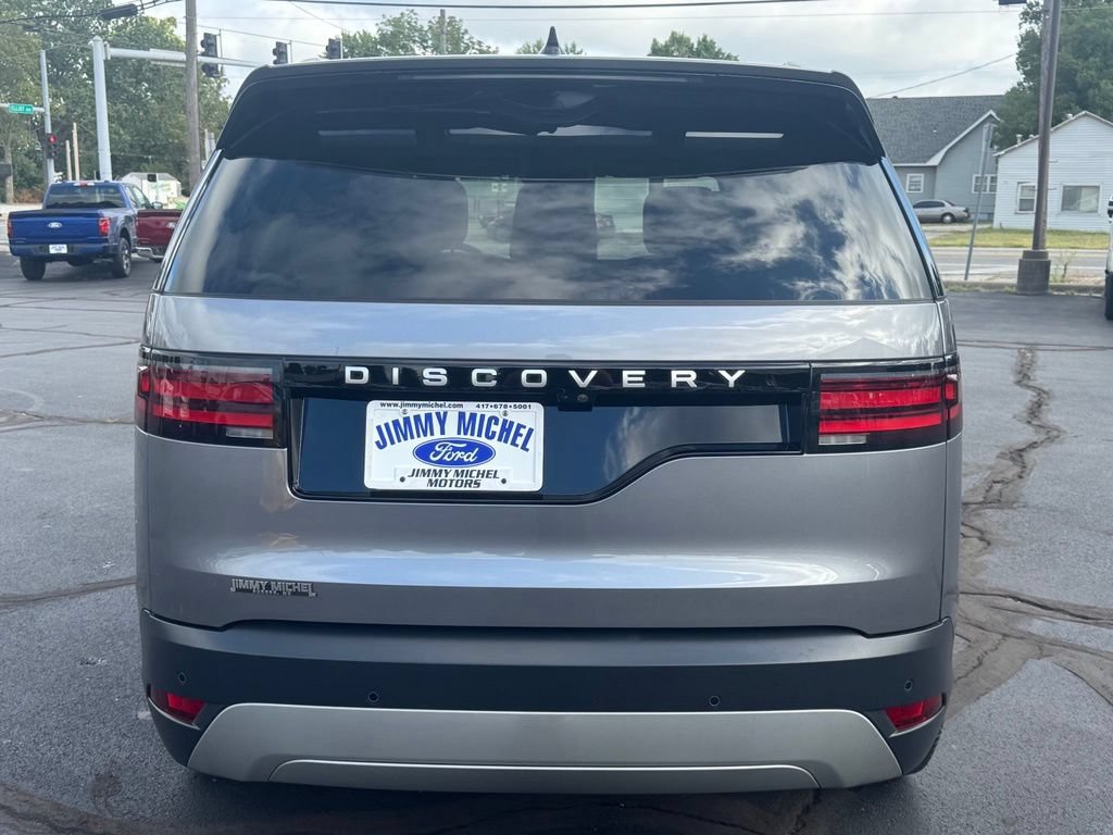 Used 2024 Land Rover Discovery S AWD/4WD image 26