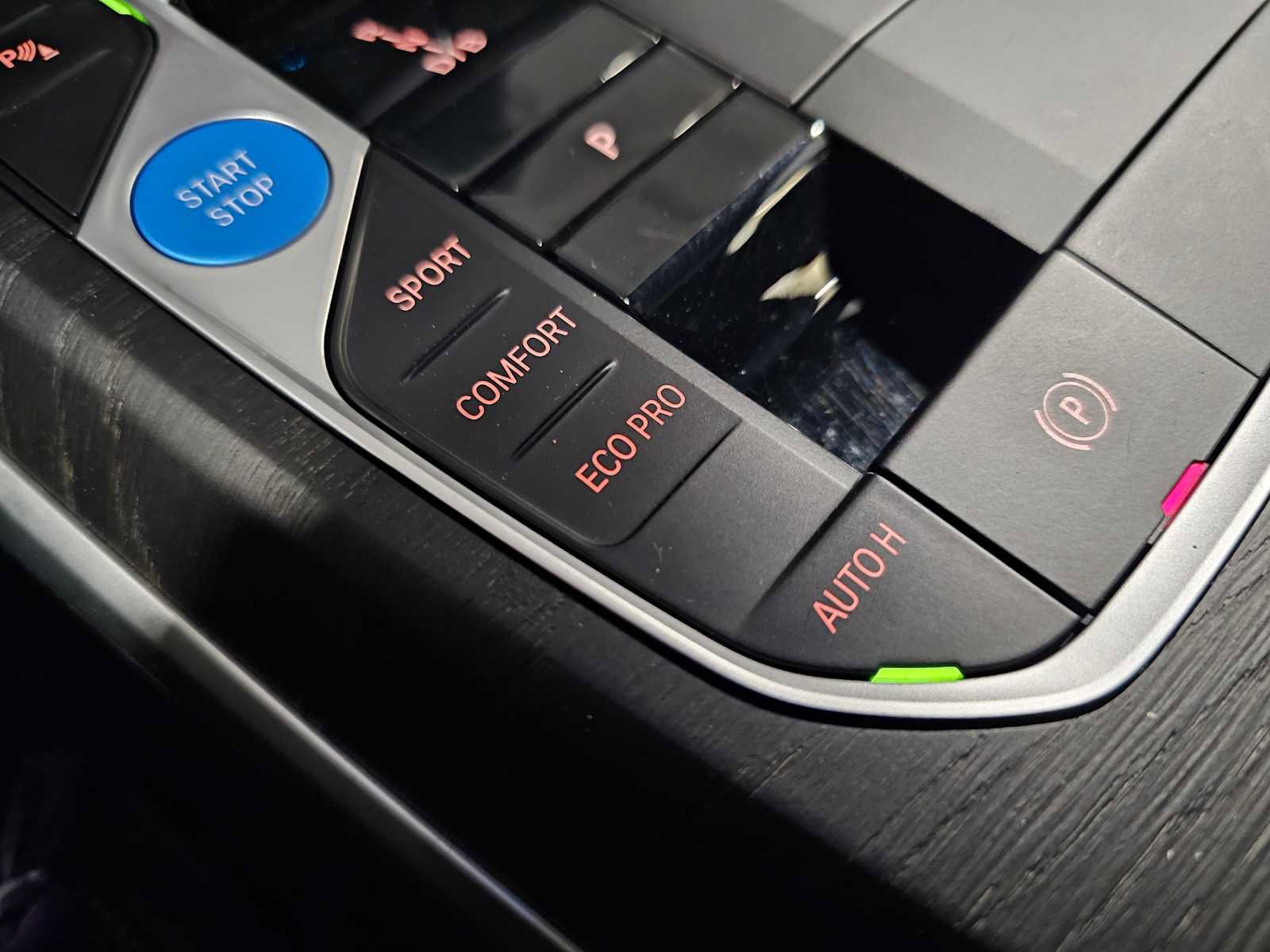 Used 2023 BMW i4 eDrive35 image 22