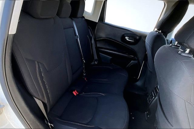 Used 2020 Jeep Compass Sport image 25