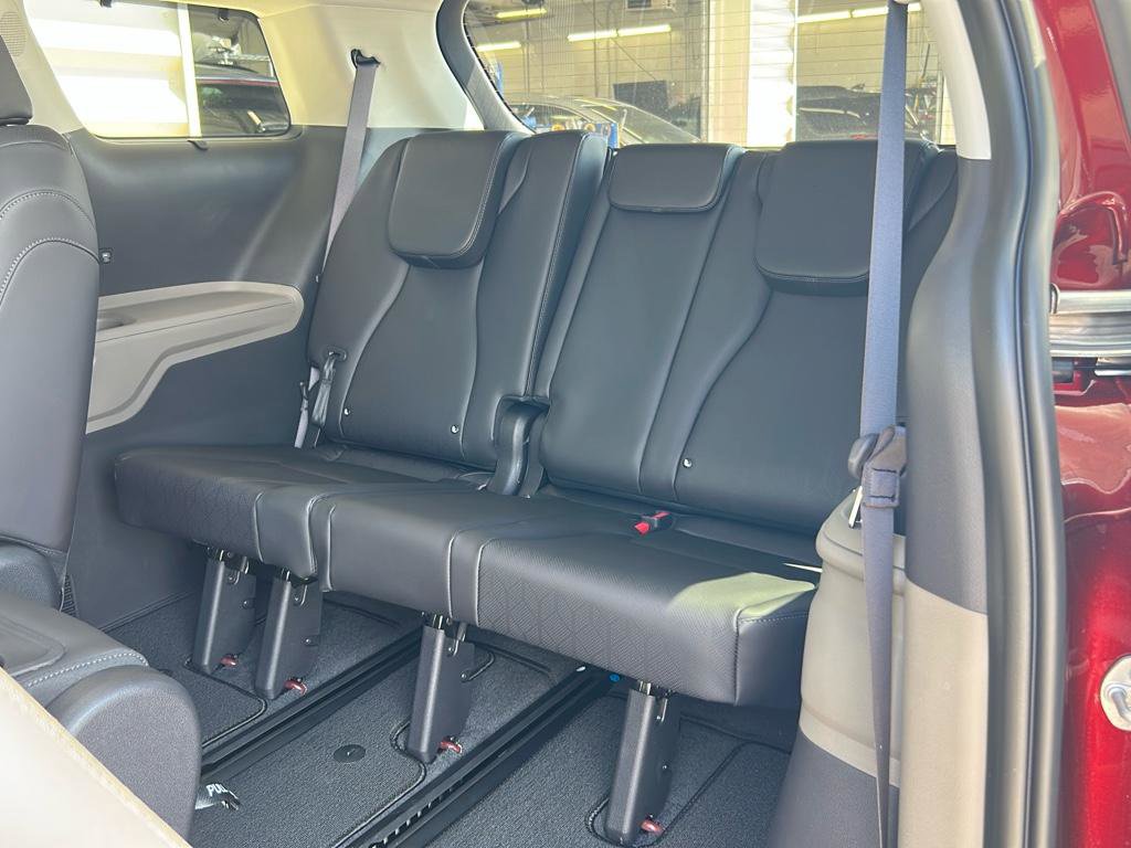 New 2026 Kia Carnival SX image 15