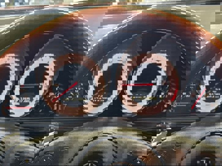 Used 2011 Mercedes-Benz SL 550 image 29