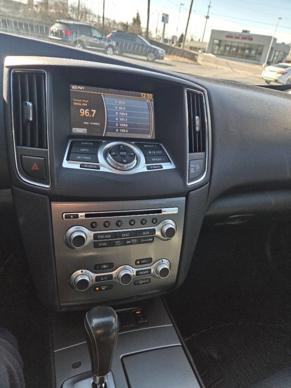 Used 2014 Nissan Maxima 3.5 SV w/ Sport Package image 15