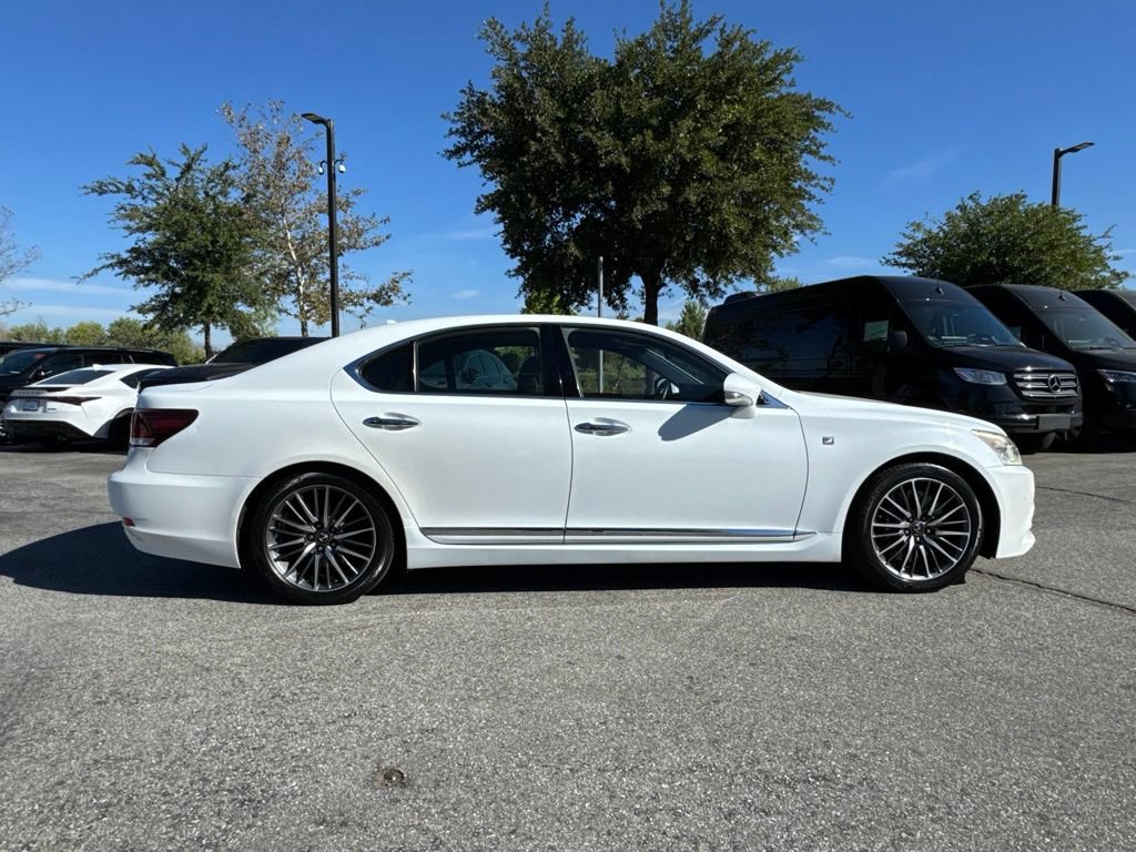 Used 2013 Lexus LS 460 w/ F-Sport Pkg RWD image 6