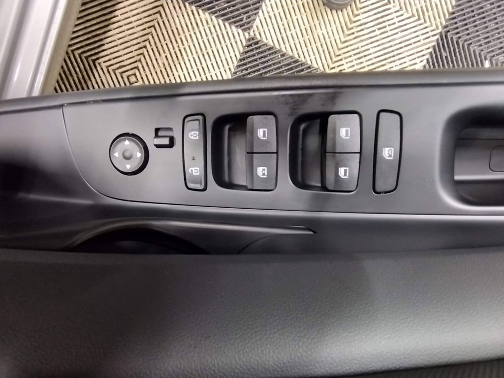 New 2026 Hyundai Elantra SEL Sport image 16