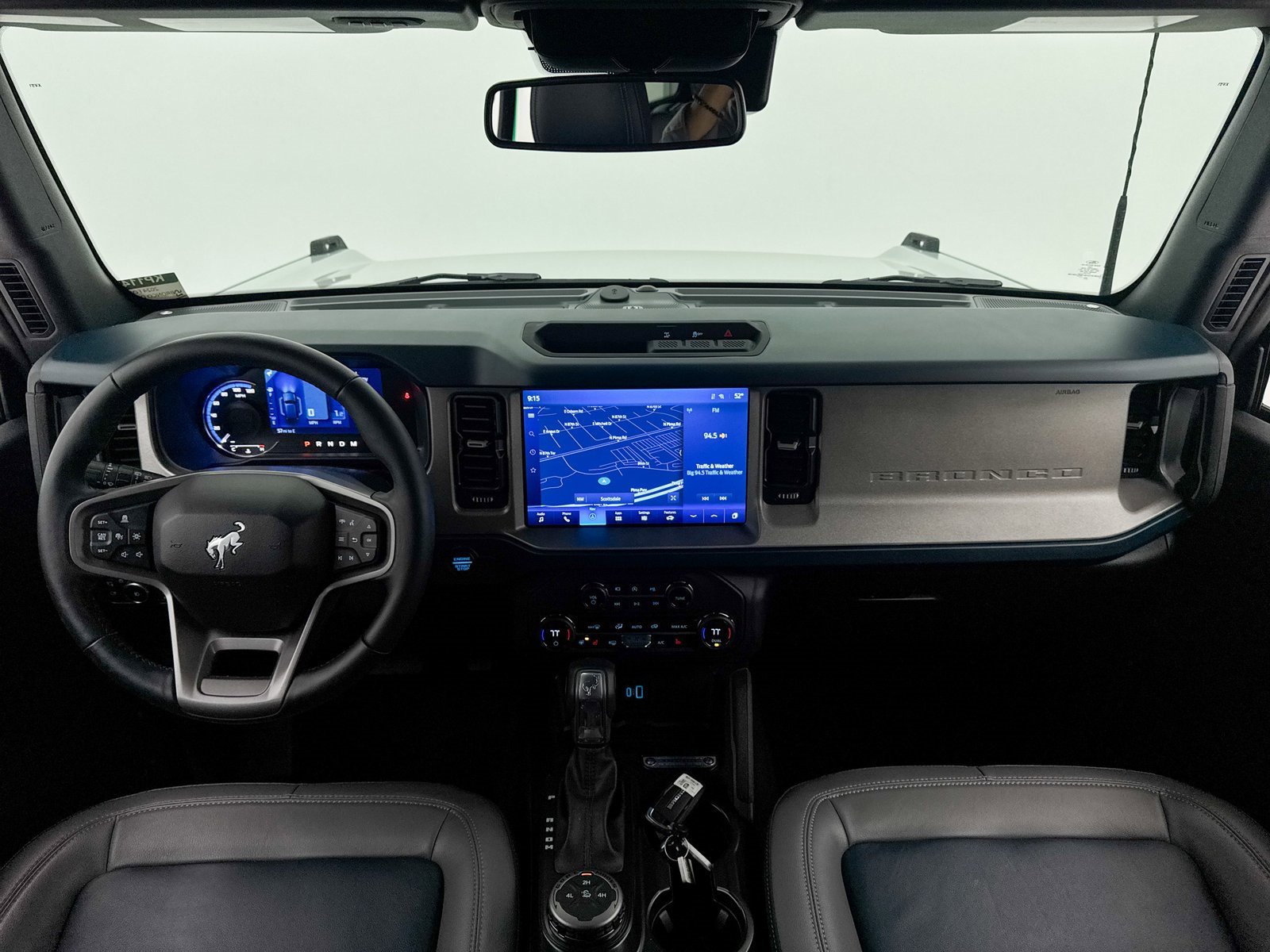 Used 2024 Ford Bronco Outer Banks image 20