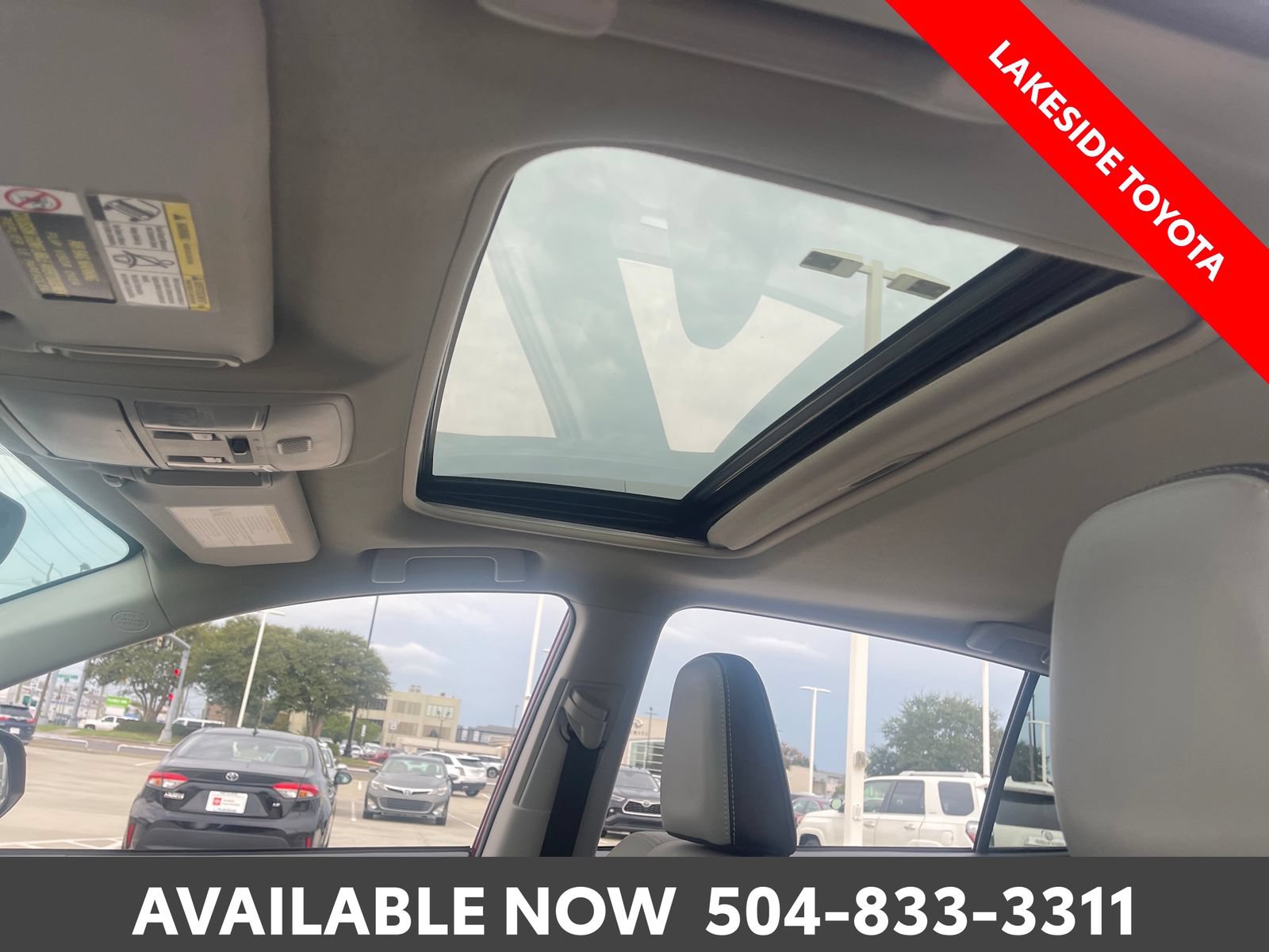 Used 2018 Toyota RAV4 Limited w/ Advanced Technology Package FWD image 29