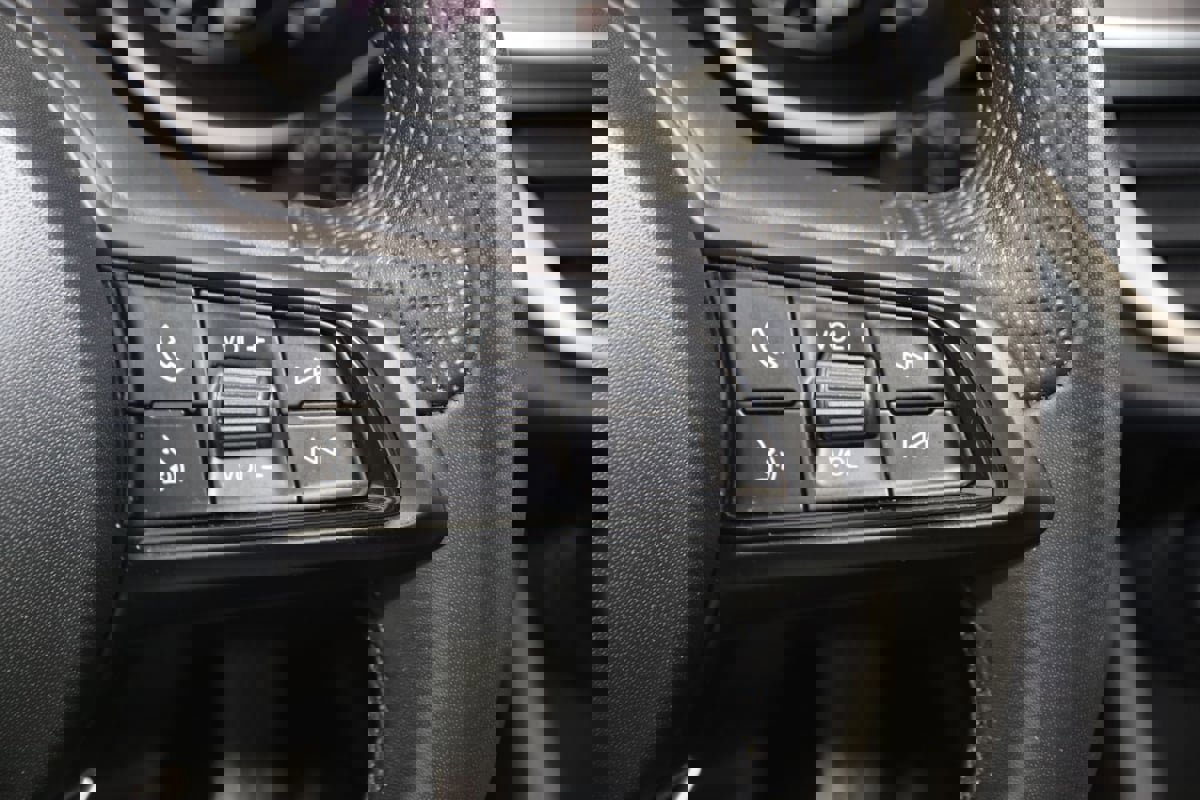 Used 2023 Alfa Romeo Stelvio Ti image 42