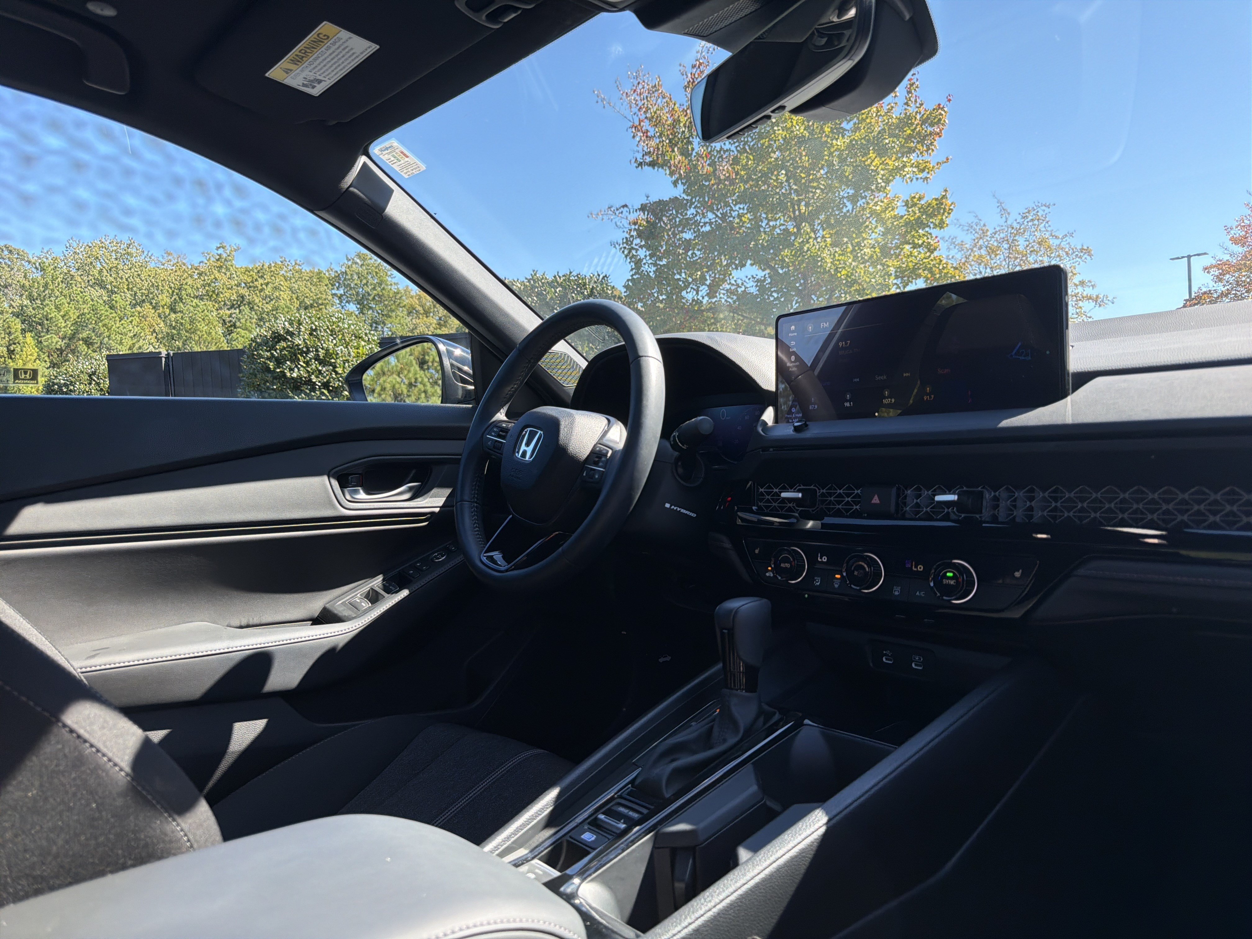 Used 2025 Honda Accord Sport image 6