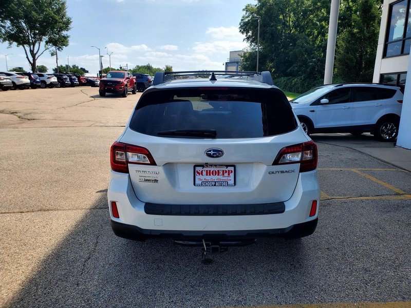 Used 2016 Subaru Outback 2.5i Limited AWD/4WD image 6