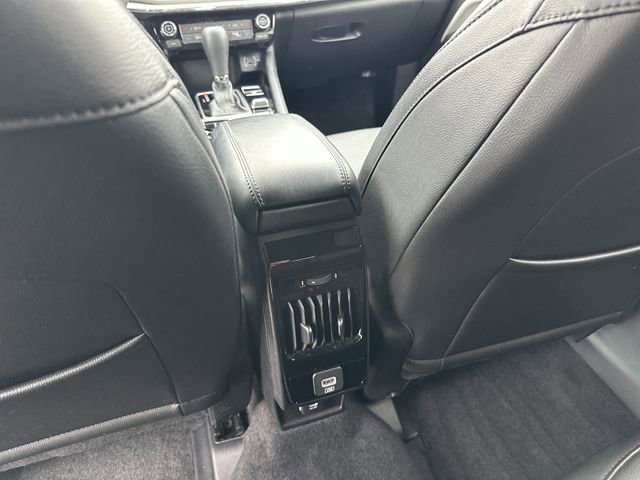 Used 2024 Jeep Compass Limited AWD/4WD image 23