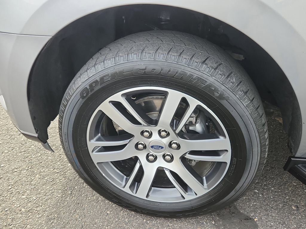 Used 2024 Ford Expedition Limited image 21