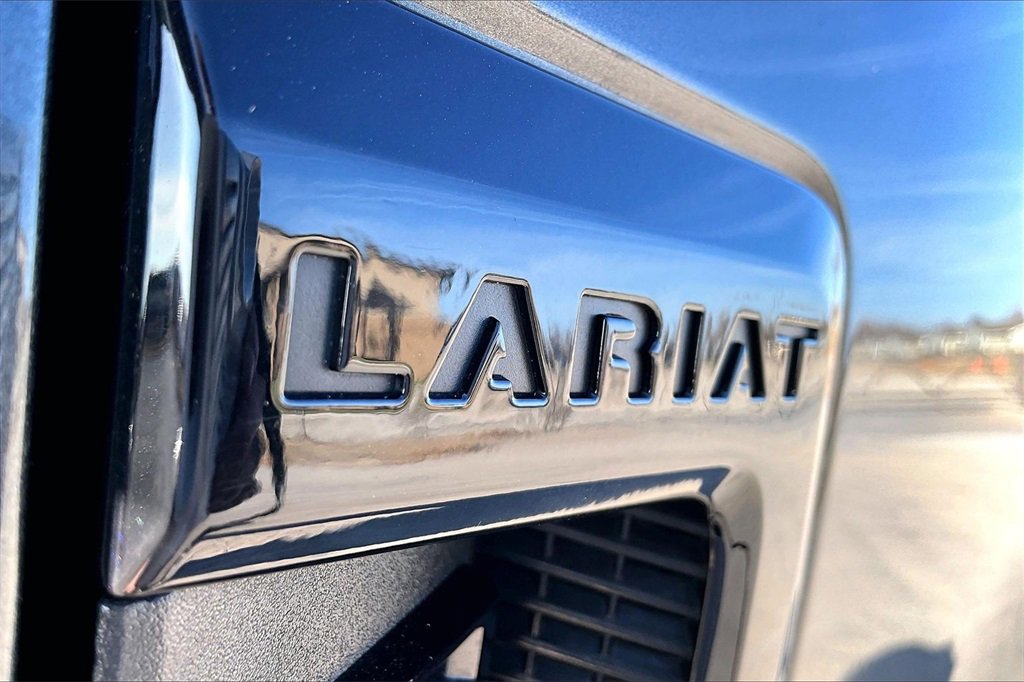 Used 2019 Ford F250 Lariat image 8
