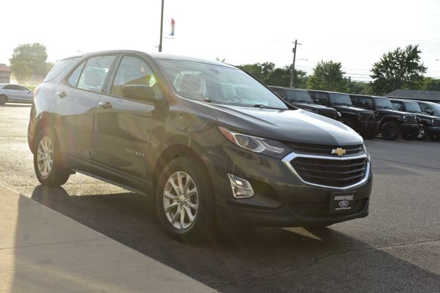 Used 2019 Chevrolet Equinox LS AWD/4WD image 10