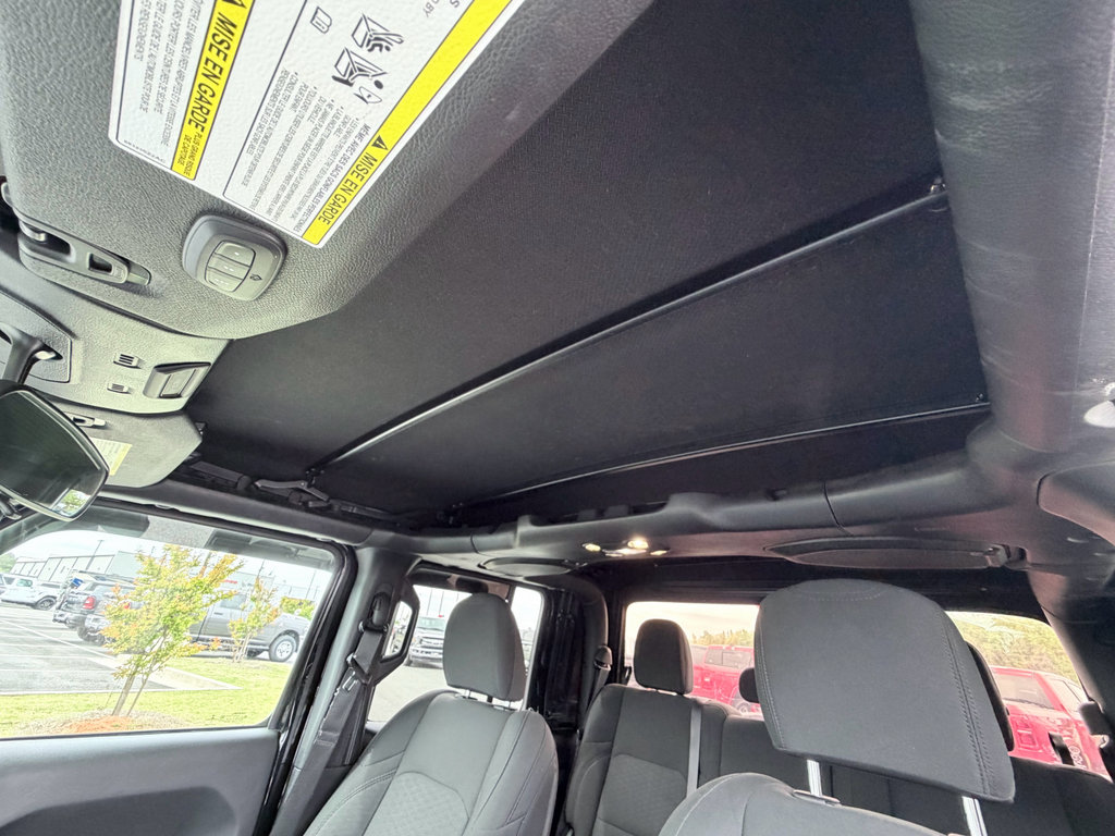 Used 2020 Jeep Gladiator Sport w/ Quick Order Package 24S image 11