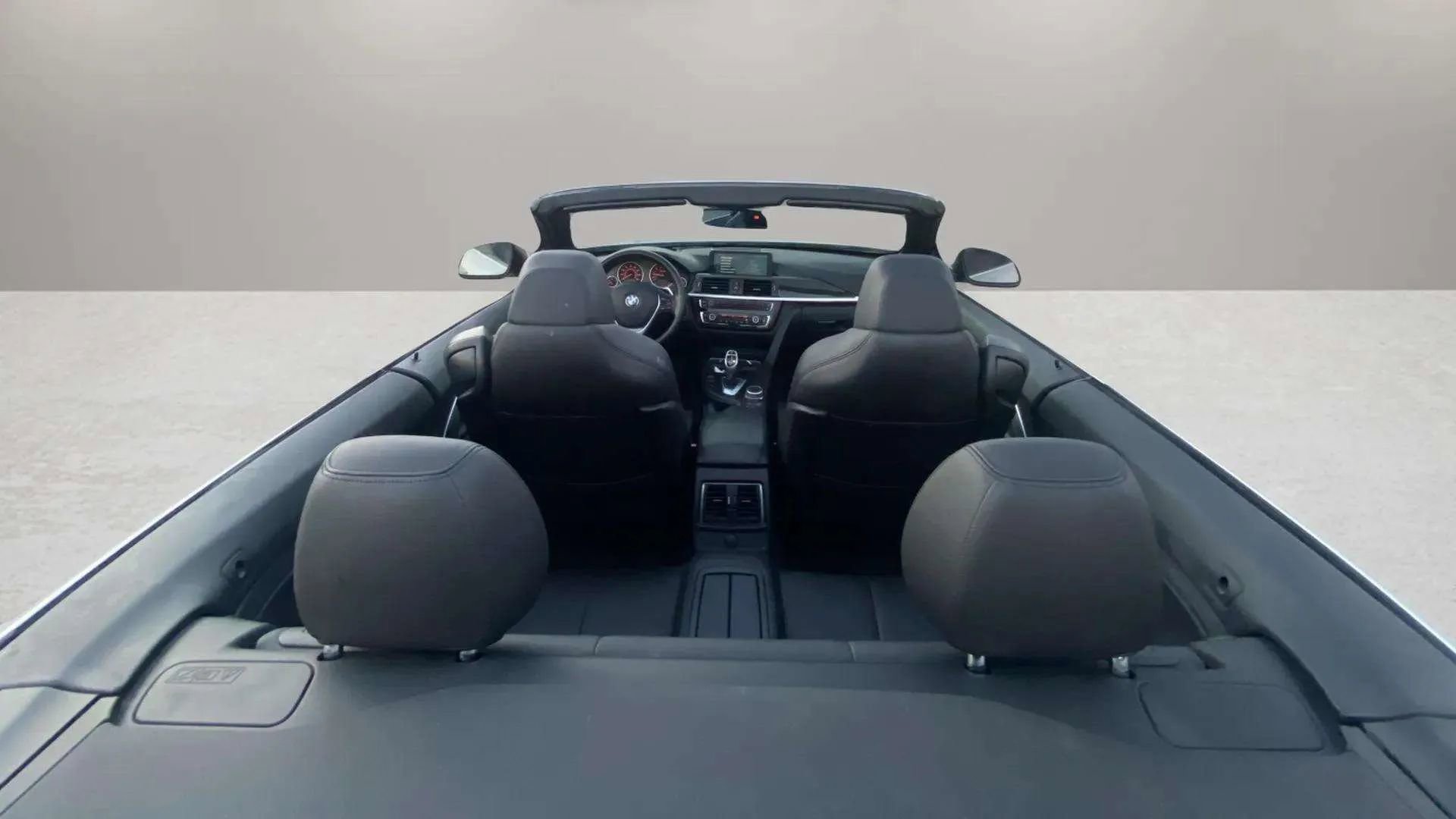 Used 2017 BMW 440i Convertible image 19